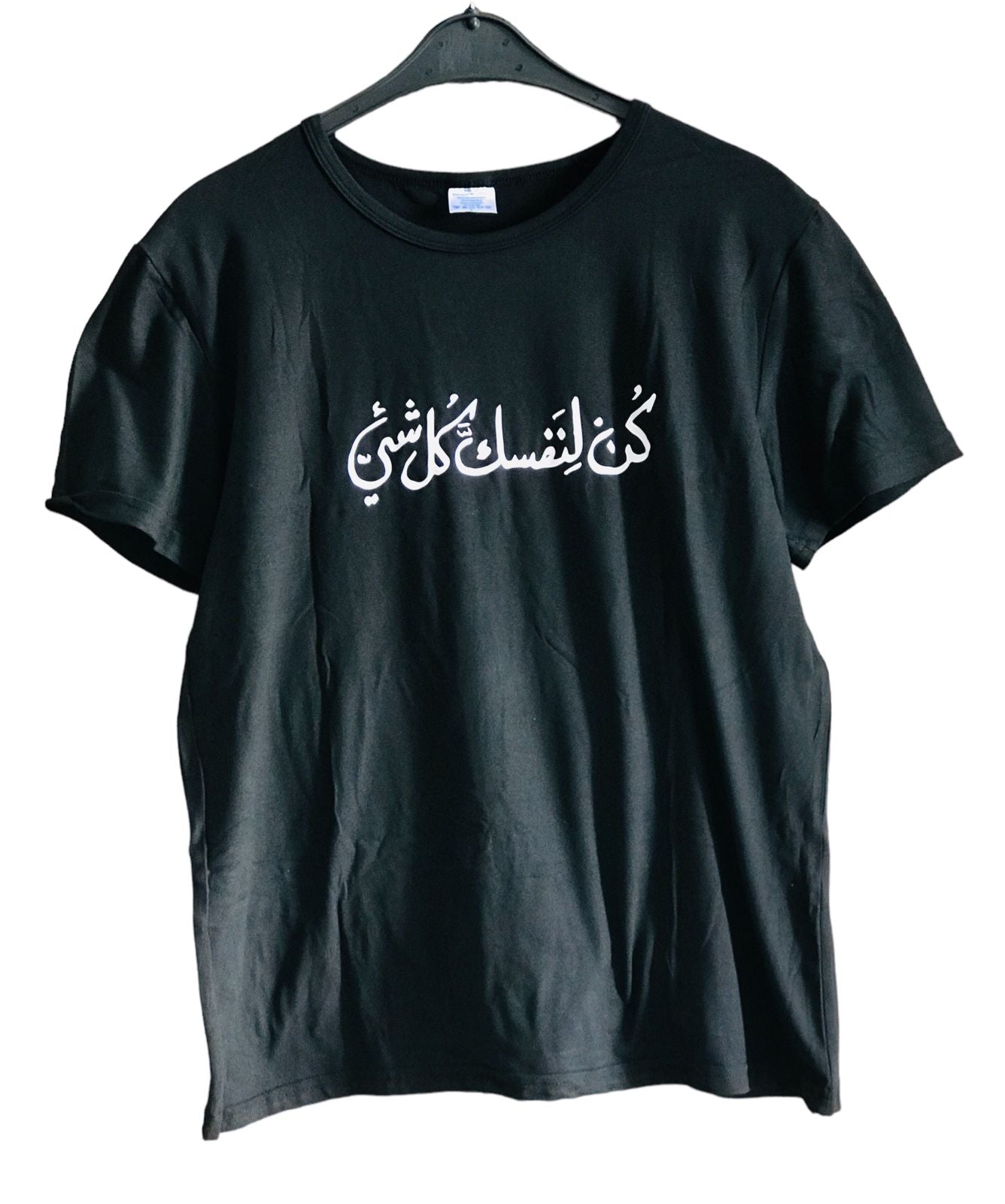 Men's Fashion U-Neck T-Shirt X1383410 Men's Fashion U-Neck T-Shirt X1383410