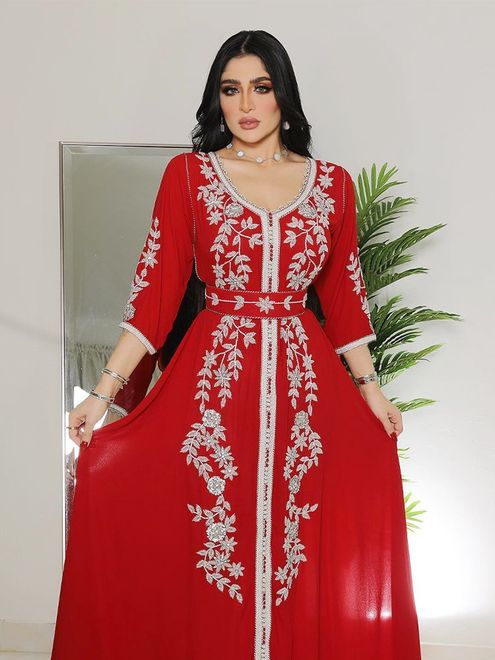 Red chiffon and embroidered dress S4652236 - Tuzzut.com Qatar Online Shopping