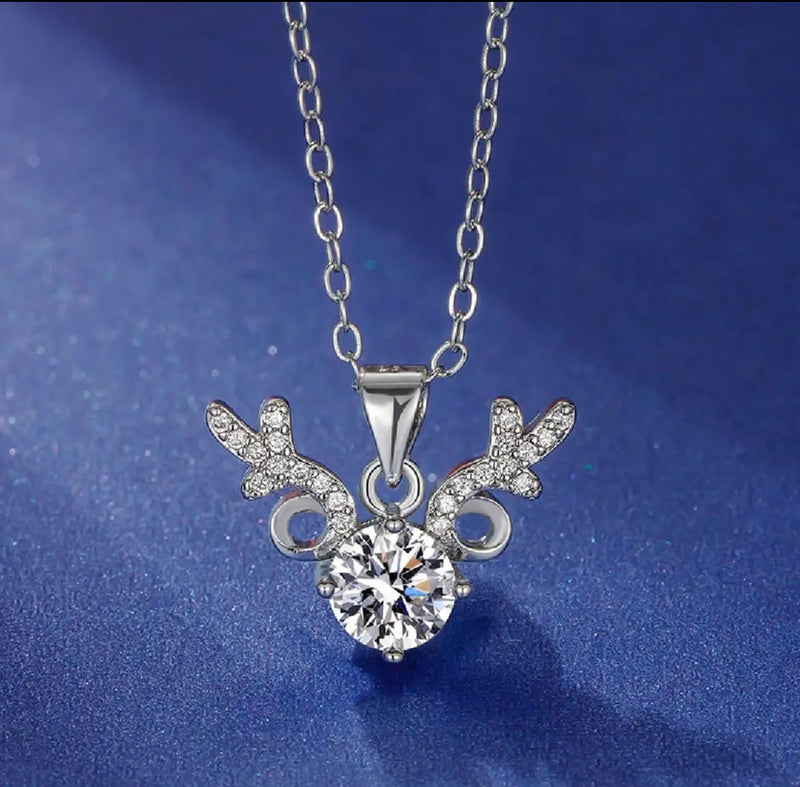 Sweet Zircon Crystal Pendant Clavicle Chain Necklace For Women - Tuzzut.com Qatar Online Shopping