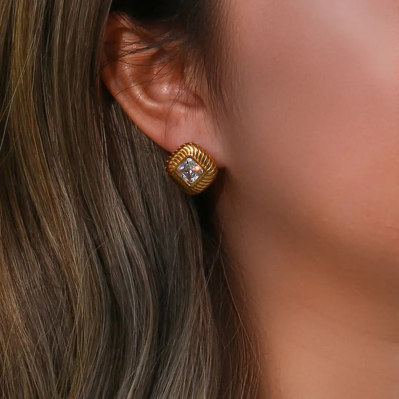 Earrings Women's Luxury Gold Earrings Personality Design Sense Simple Earrings - Tuzzut.com Qatar Online Shopping