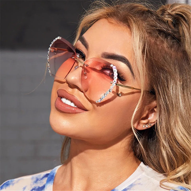 Vintage Fashion Oversized Rimless Sunglasses Women Famous Luxury Brand Design Sexy Diamond Square Sun Glasses For Female / S3377307 20/ HRK4007 - Tuzzut.com Qatar Online Shopping