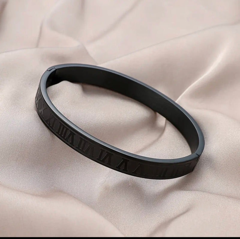 Luxury Cuff Bracelet Bangle Stainless Steel Bracelet Carving Roman Numeral Couple Roman Bangle For Men Women Jewelry - Tuzzut.com Qatar Online Shopping