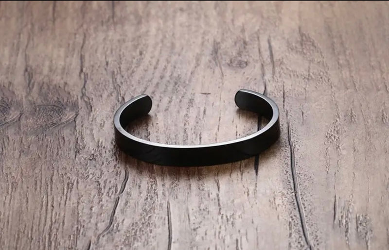 Simple Black Bracelet For Women/Men Newest Stainless Steel Couple Engraved Cuff  Bangles For Lovers - Tuzzut.com Qatar Online Shopping