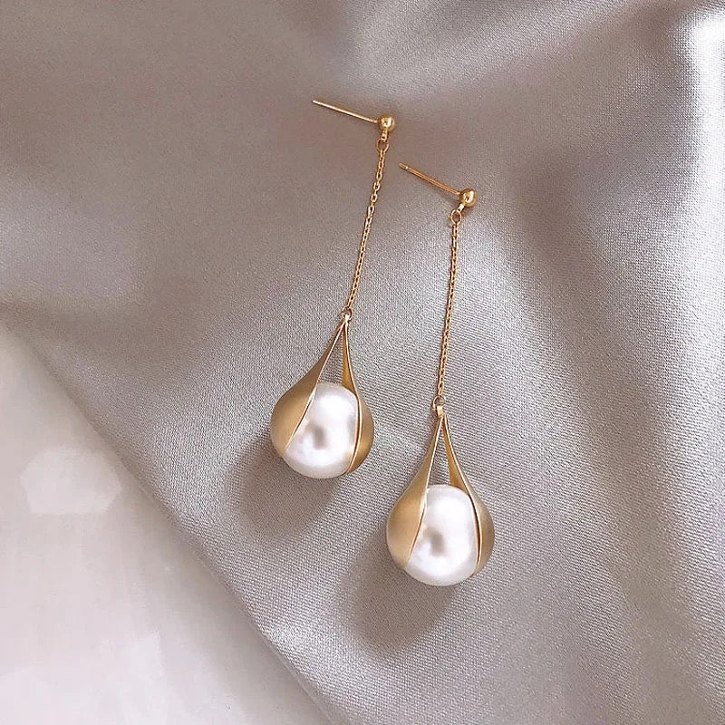 Round Broken Shell Earrings Simple Quality of advanced Earrings For Women Round Broken Shell Earrings Simple Quality of advanced Earrings For Women